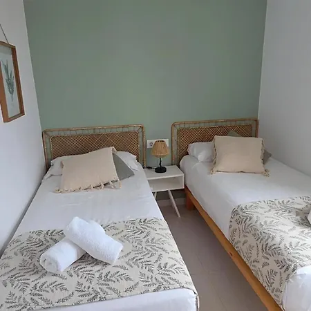 Holidays Menorca * 卡拉加尔达纳